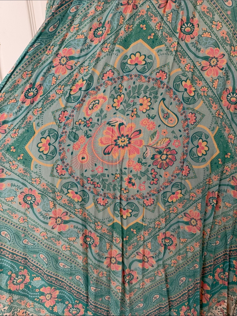 Spell Farrah Gown XL - Picture 7 of 7